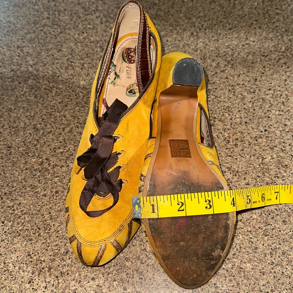 Miss L Fire vintage inspired mustard & brown suedes shoes size 41 - Picture 2 of 16